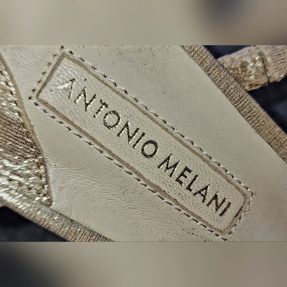 Antonio Melani Gold sandals women's sz 8 - Picture 6 of 15